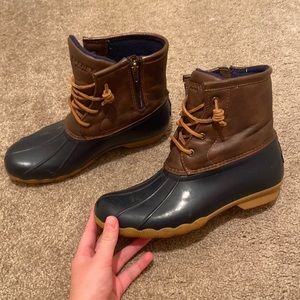 Navy Sperry boots